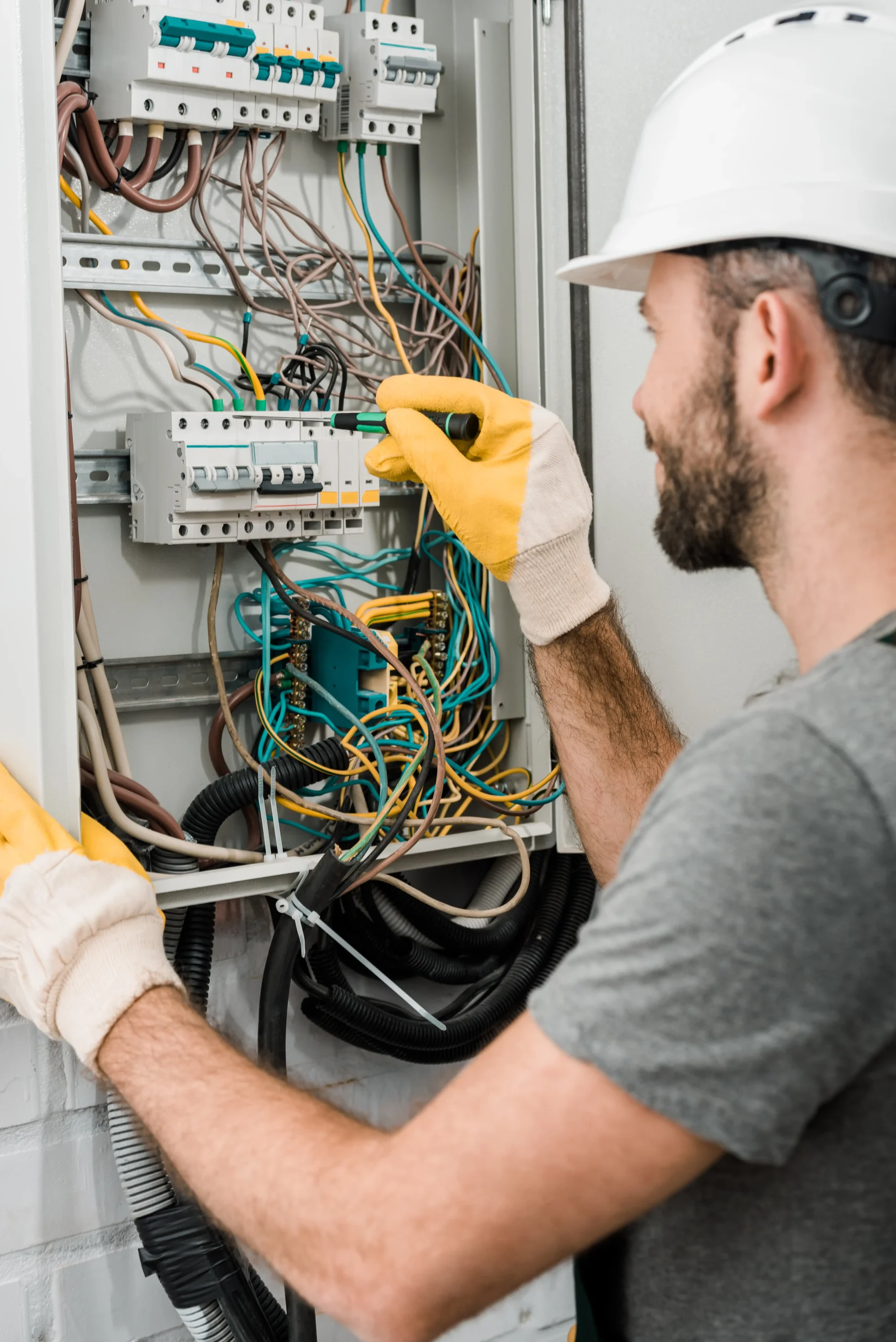Elettricisti di Pronto Intervento Monza 24H: quadri elettrici a monza